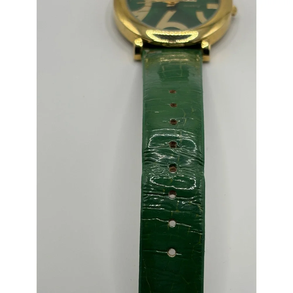 N/A gold tone